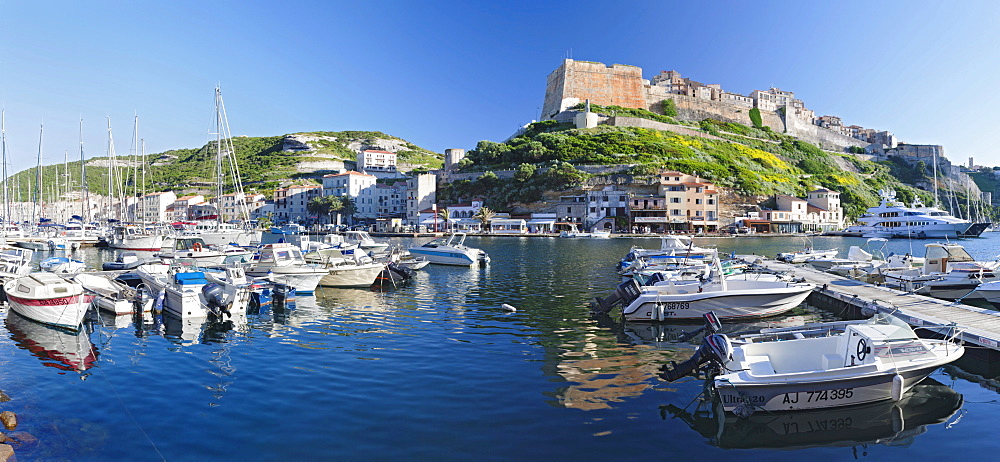 Port and citadel, Bonifacio, Strait of Bonifacio, Corsica, France, Europe