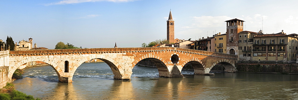 Ponte Pietra bridge, Verona, Veneto, Italy, Europe