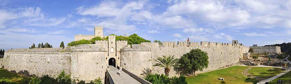 Amboise gate at the outer city wall, Rhodes Town, Rhodes, Greece, Europe