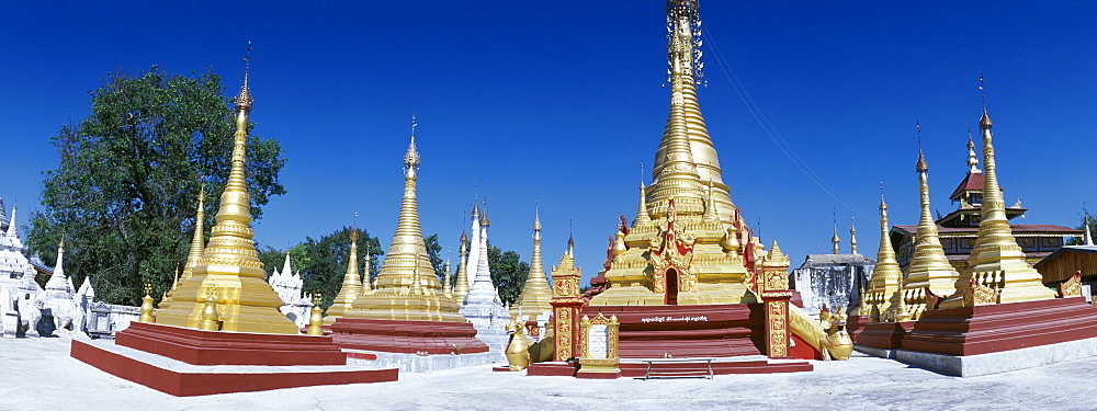 Golden stupas, Nigyon Taungyon Kyaung temple, Shan Monastery, Inle Lake, Nyaungshwe, Shan State, Burma, Myanmar, Asia