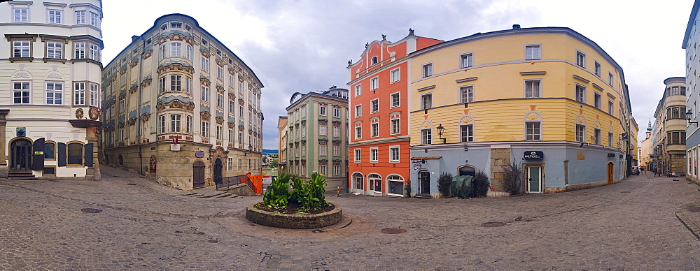 Historic chemist's house in the historic city centre of Linz, Upper Austria, Europe