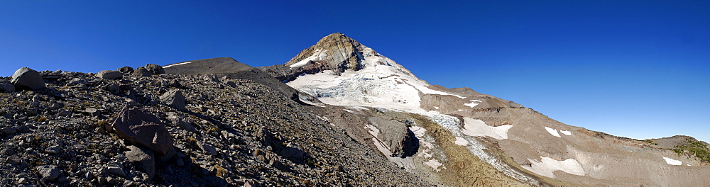 Panorama, Eastern edge of Mount Hood volcano, Cooper Spur Trail, Cascade Range, Oregon, USA