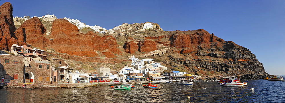 Harbour of Ammoudi, Oia, Santorini, Greece