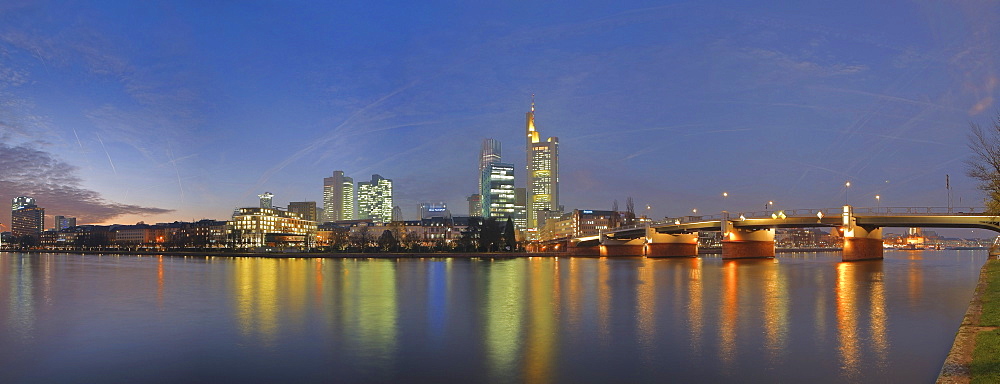 Frankfurt skyline featuring the Commerzbank and Main Bridge, Frankfurt, Hesse, Germany, Europe