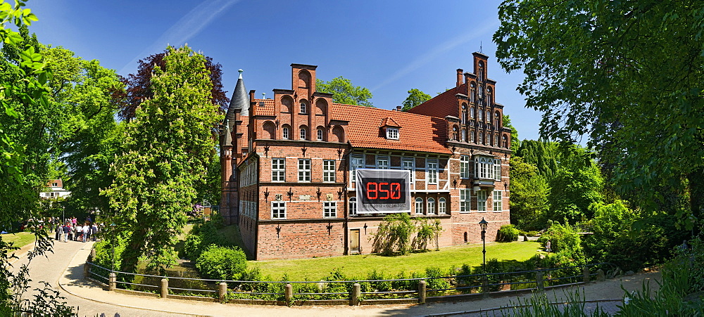 Panoramic view of Schloss Bergedorf Castle, Bergedorf, Hamburg, Germany, Europe