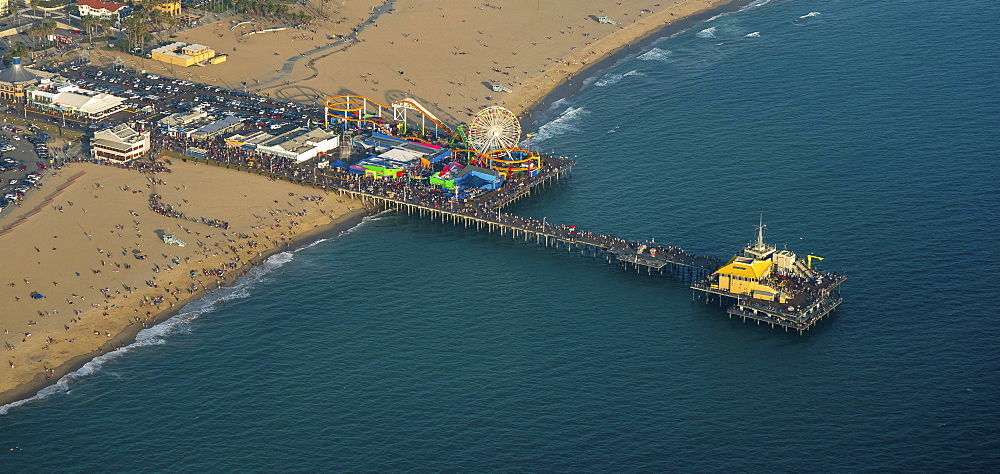 Santa Monica Pier, Marina del Rey, Los Angeles County, California, USA, North America