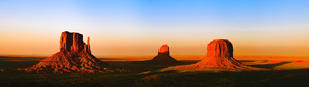 West Mitten Butte, East Mitten Butte and Merrick Butte, Monument Valley, Utah, USA