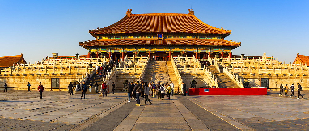 View inside the Forbidden City at sunset, UNESCO World Heritage Site, Xicheng, Beijing, People's Republic of China, Asia