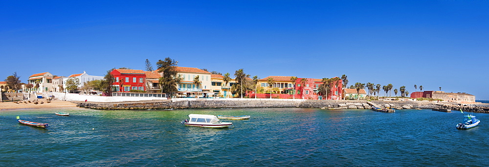 02/04/2009. Senegal, Dakar, Island of Goree, the beach, Unesco World Heritage, The island of Goree was a traditional slaving and trading port, by the colonial powers of Europe, It is a small town of historic houses, with a fort and a protected harbour for trading, port of Gorre. Dakar, Goree Islnad , Cape Verde Peninsula. Senegal