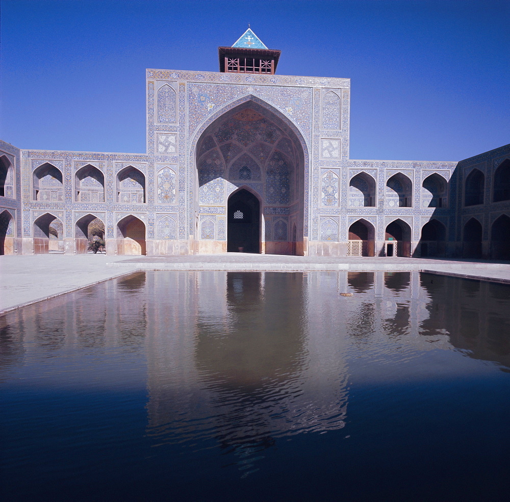 Masjid-e-Iman Mosque (Imam Mosque) (Masjed-e Emam), formerly Shah Mosque, Isfahan (Esfahan), Iran, Middle East