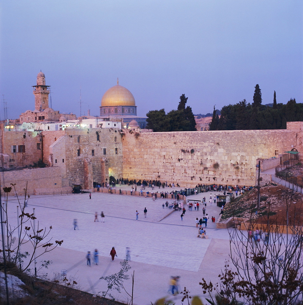 Western (Wailing) Wall and golden dome of the Dome of the Rock, Jerusalem, Israel, Middle East