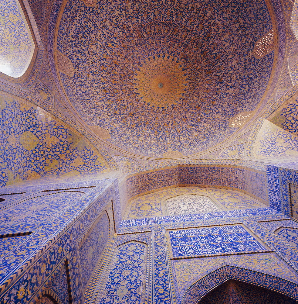 Masjid-e-Iman Mosque (Imam Mosque) (Masjed-e Emam), formerly Shah Mosque, Isfahan (Esfahan), Iran, Middle East