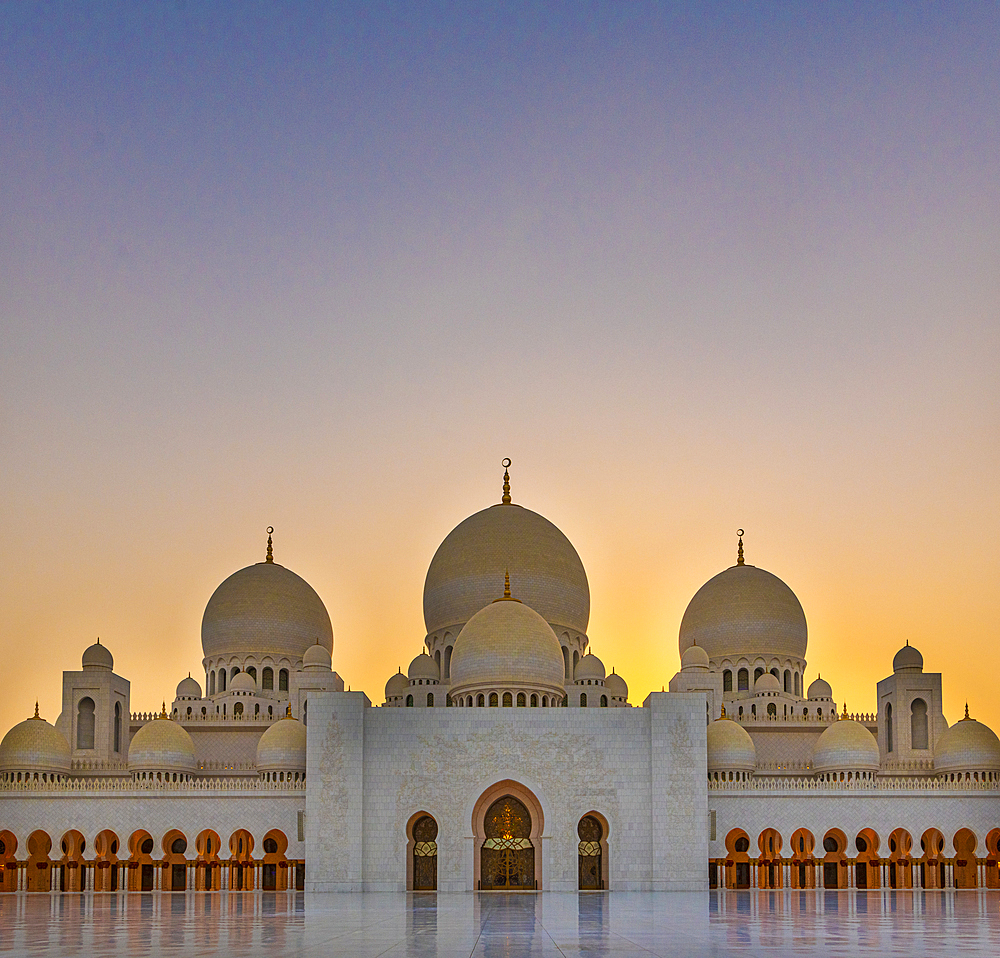 The Sheikh Zayed Grand Mosque, Abu Dhabi, UAE