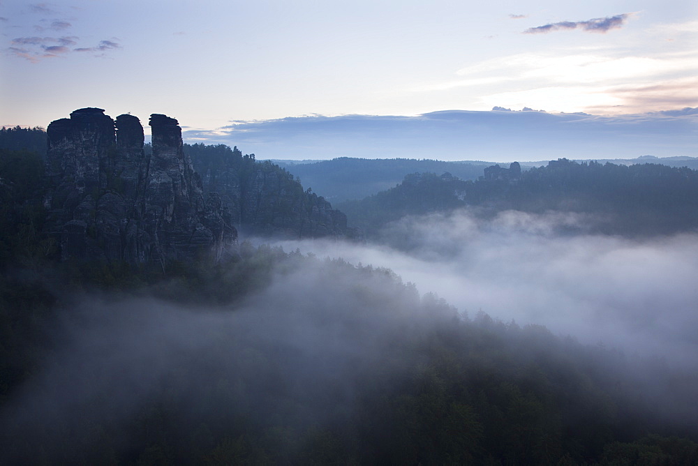 View from Felsenburg Neurathen over the Wehlgrund valley onto the Goose Rocks, Bastei Rocks, National Park Saxon Switzerland, Elbe Sandstone Mountains, Saxony, Germany, Europe