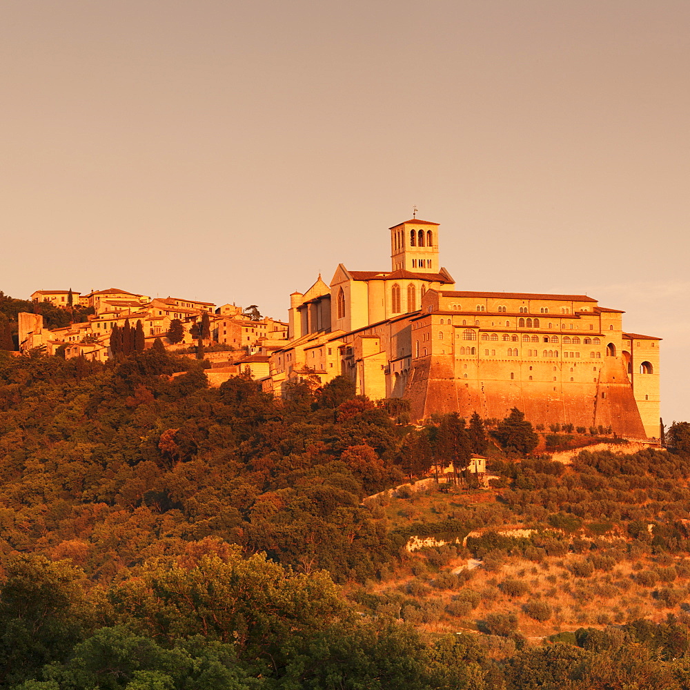 Basilica of San Francesco, UNESCO World Heritage Site, Assisi, Perugia District, Umbria, Italy, Europe