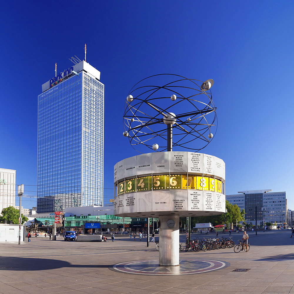 Weltzeituhr (world clock) and Hotel Park Inn, Alexanderplatz Square, Berlin Mitte, Berlin, Germany, Europe