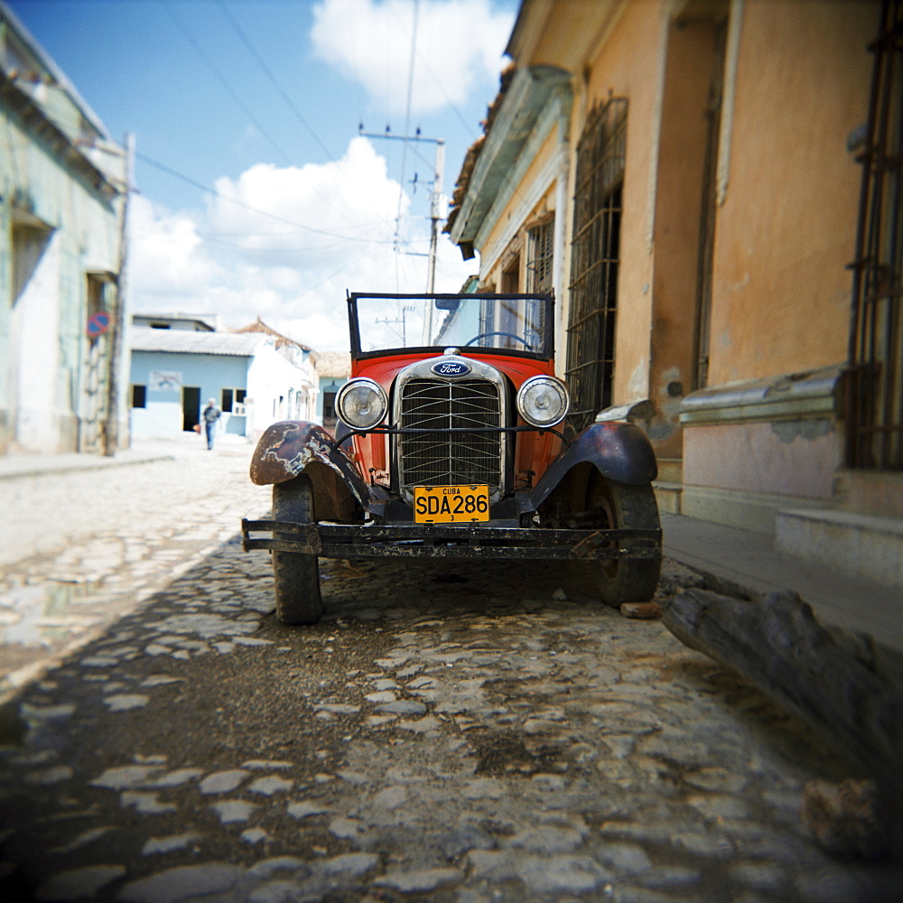 Old Ford car, Trinidad, Cuba, West Indies, Central America