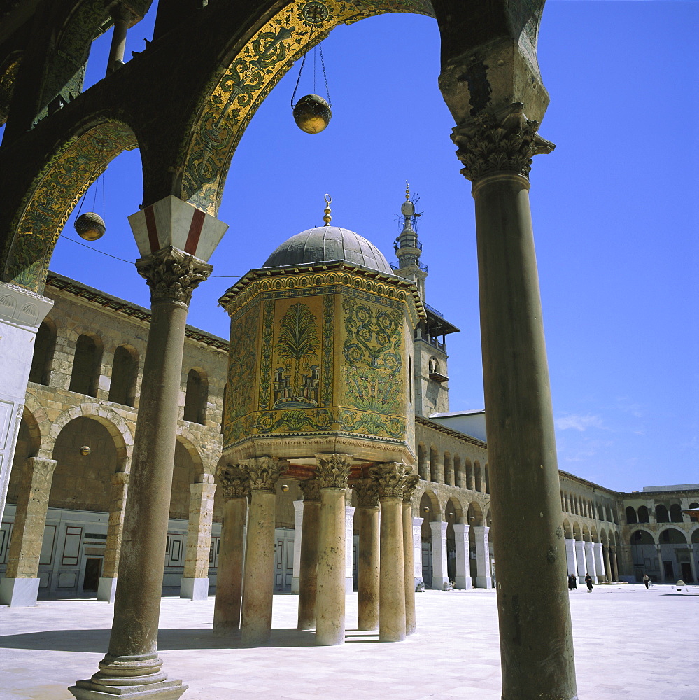 Treasury covered in mosaic, Great Mosque dating from Omayyad times, 705 AD, Damascus, Syria