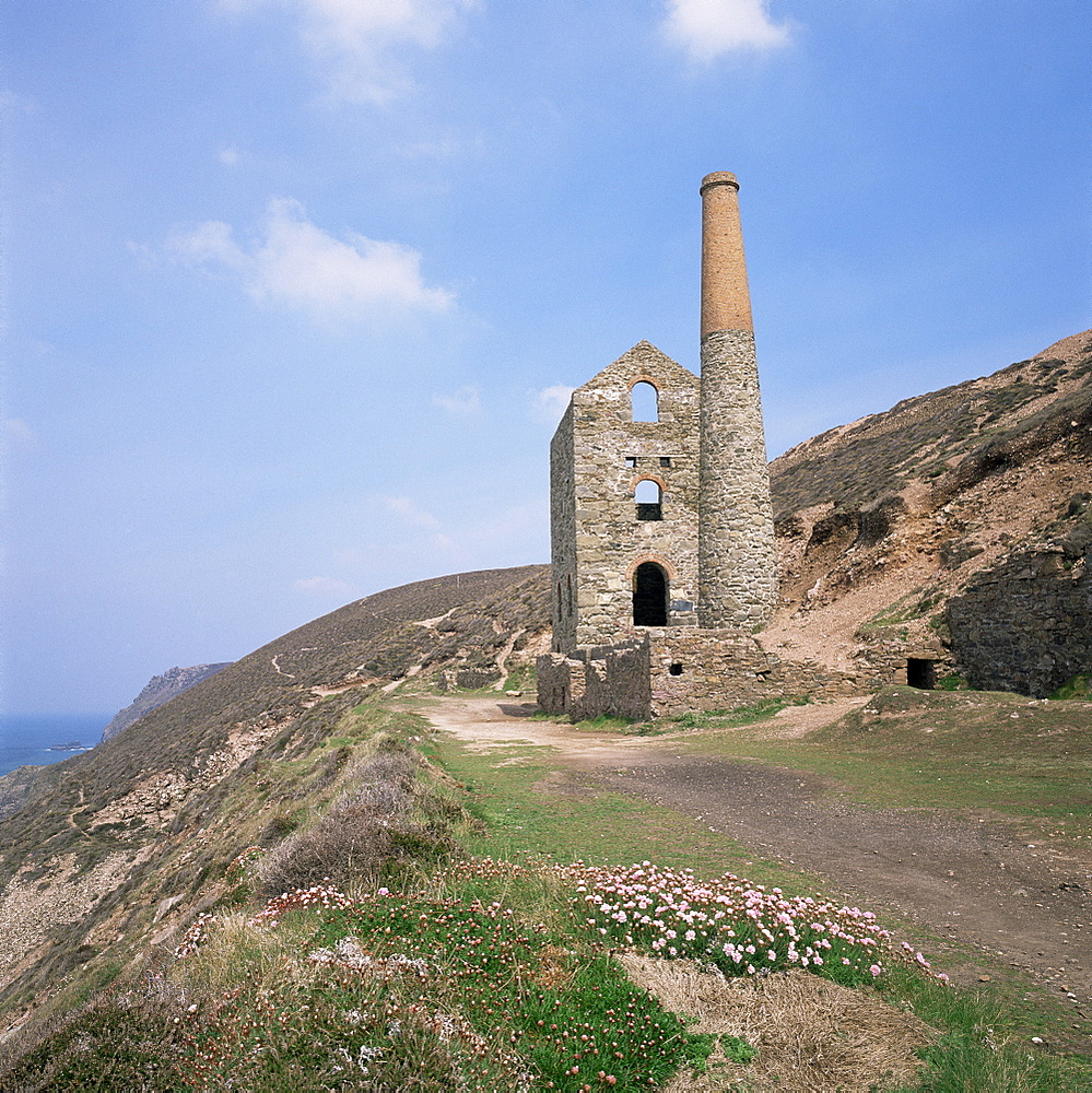 The disused Wheal Coates mine, St. Agnes, Cornwall, England, United Kingdom, Europe