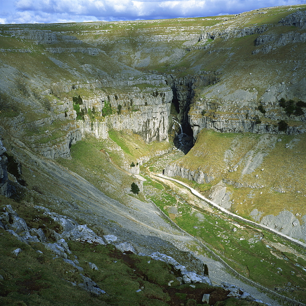 Gordale Scar, Yorkshire Dales National Park, North Yorkshire, England, United Kingdom, Europe