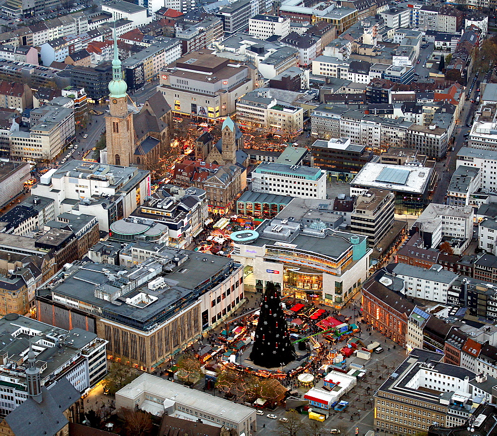 Aerial view, Christmas market, Reinoldikirche church, Hansaplatz, Dortmund, Ruhrgebiet region, North Rhine-Westphalia, Germany, Europe