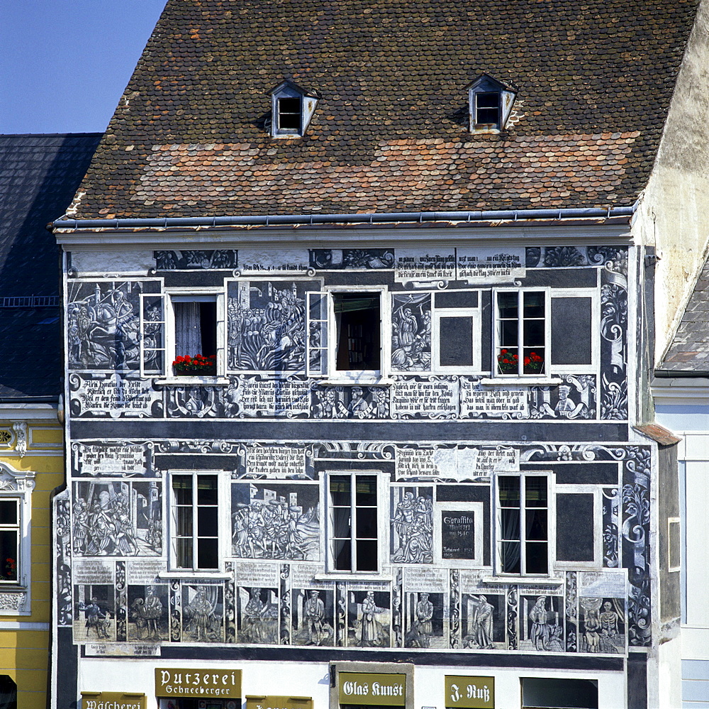 Roman virtues and the ages of a man on a facade, Rathausplatz 4, Weitra, Waldviertel, Lower Austria, Europe