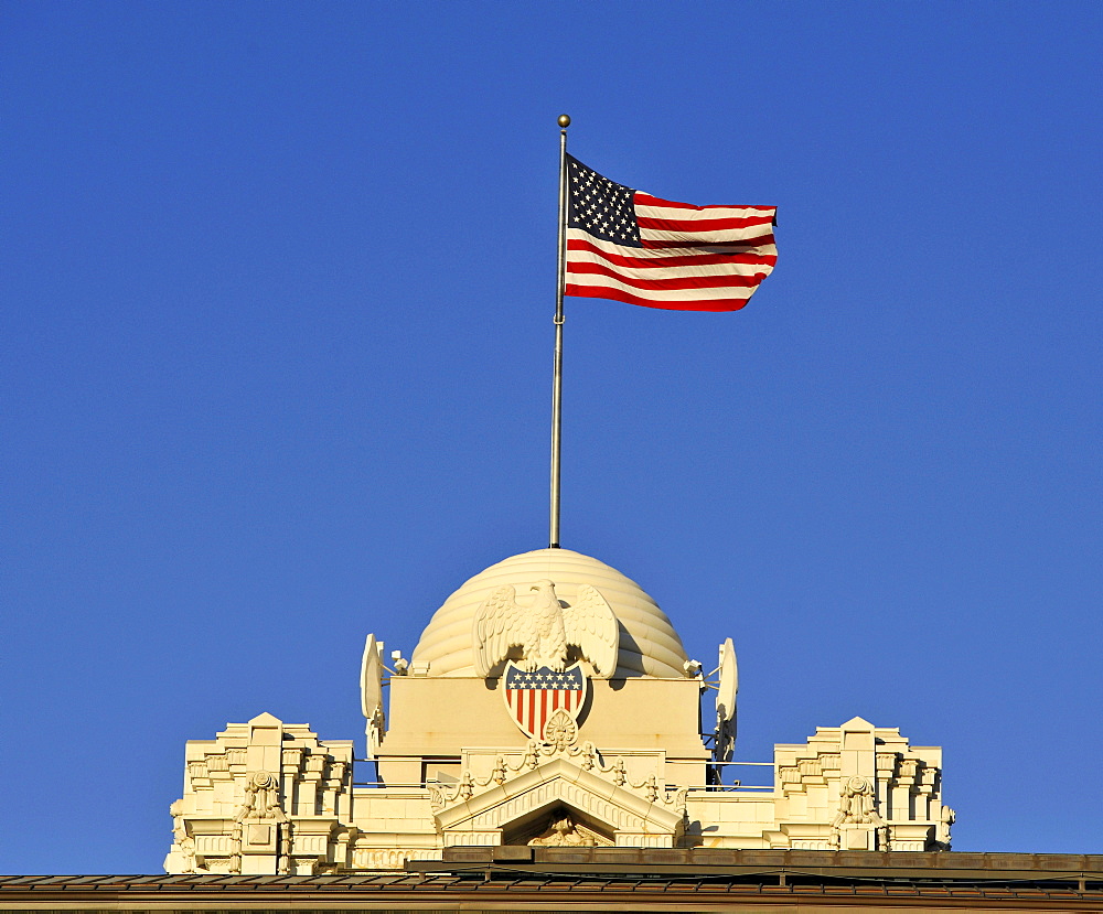 U.S. flag on Joseph Smith Memorial Building, Temple of The Church of Jesus Christ of Latter-day Saints, Mormon Church, Temple Square, Salt Lake City, Utah, Southwest, USA, North America