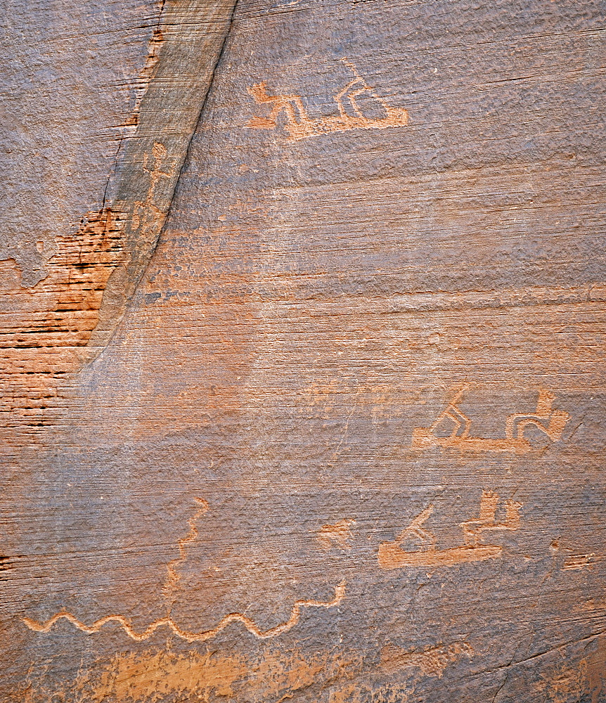 Ca. 1500-year-old petroglyphs of the Native Americans, Monument Valley, Arizona, USA, America