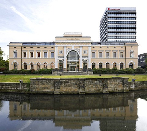 Ottmerbau building, former railway station, and the high-rise building of the Landessparkasse state savings bank, Braunschweig, Brunswick, Lower Saxony, Germany, Europe