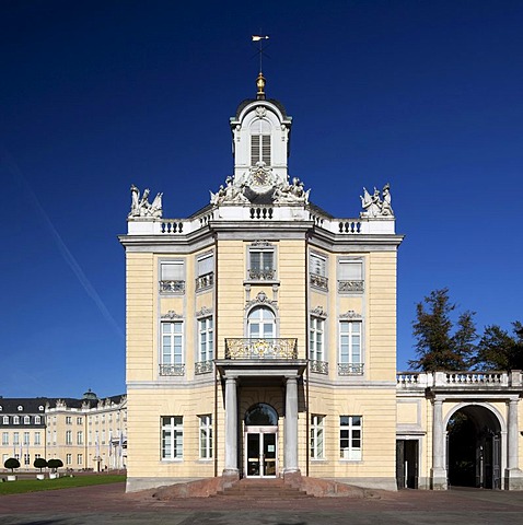 Schloss Karlsruhe castle, Karlsruhe, Baden-Wuerttemberg, Germany, Europe