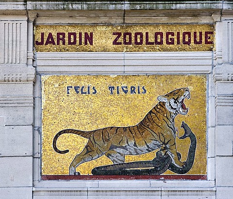 Entrance to the zoo, Antwerp, Flanders, Belgium, Europe