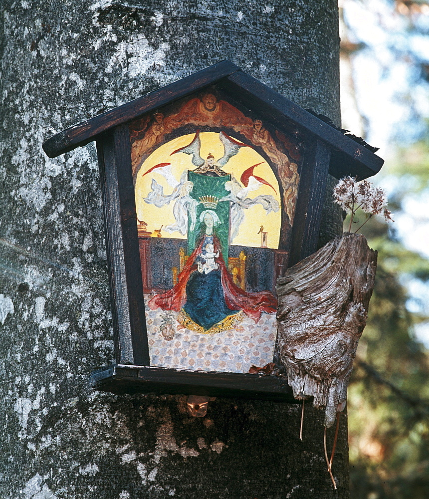 Wayside shrine with coronation of Mary at the Lanecksattel, Jachenau, Upper Bavaria, Bavaria, Germany, Europe