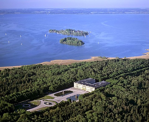 Aerial picture, Herrenchiemsee Castle, Frauenchiemsee Island in the back, Lake Chiemsee, Chiemgau, Upper Bavaria, Germany, Europe