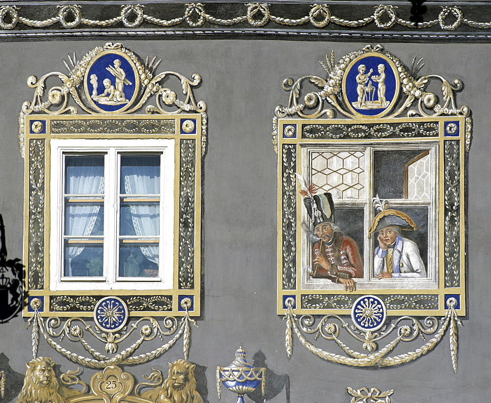 Garmisch-Partenkirchen, zum Husar Inn, painted windows, Upper Bavaria, Bavaria, Germany, Europe