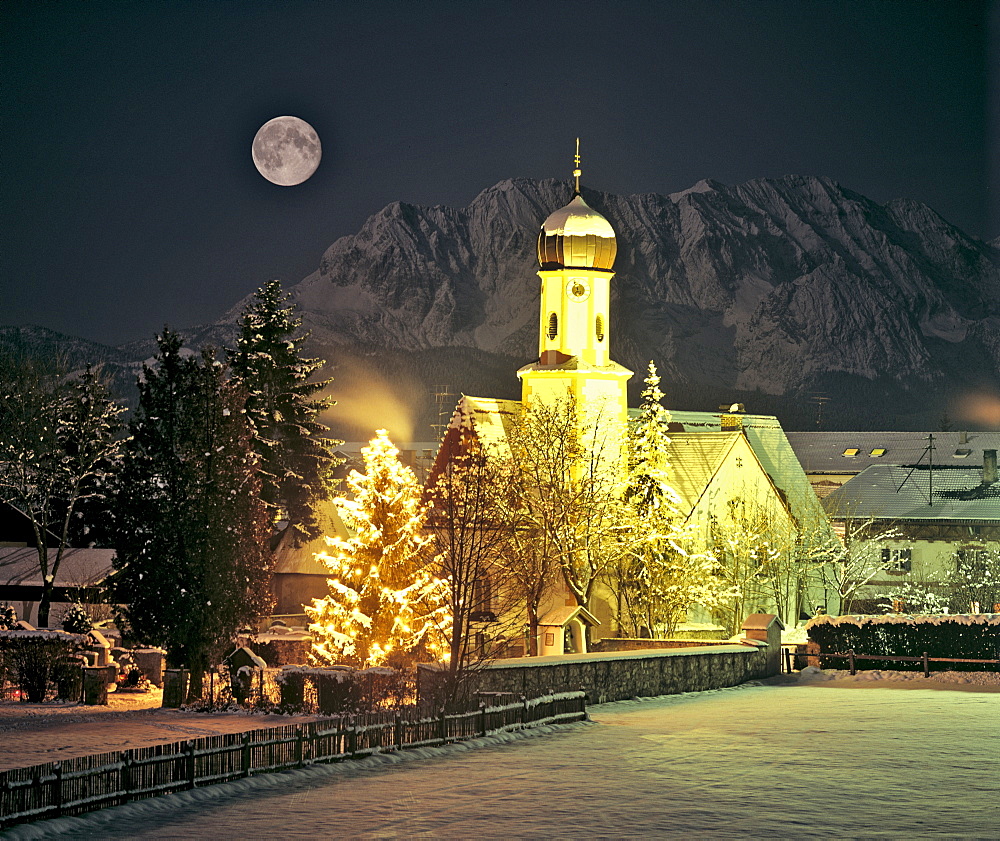 Church, Christmas tree by full moon, Wallgau, Wetterstein Range, Isar River Valley, Upper Bavaria, Bavaria, Germany, Europe