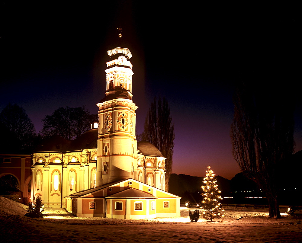 Wintertime, Karlskirche Church, Christmas tree, near Volders, Inn Valley, Tirol, Austria, Europe