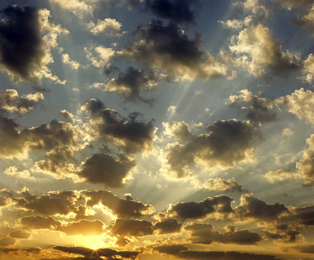 Cloudy mood, sunset