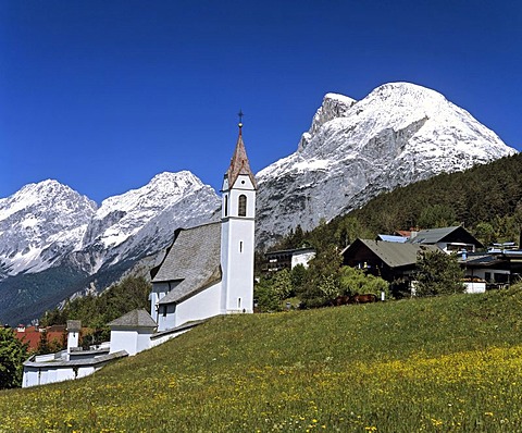 Moesern, parish church, Inntal, Hohe Munde, Mieminger Kette, Tyrol, Austria