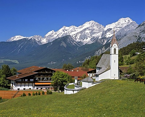 Moesern, parish church, Inntal, Hohe Munde, Mieminger Kette, Tyrol, Austria