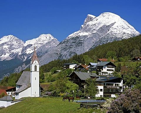 Moesern, parish church, Inntal, Hohe Munde, Mieminger Kette, Tyrol, Austria