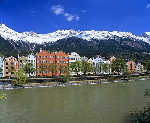 Row of houses, Mariahilf, Inn, Karwendel, Innsbruck, Inntal, Tyrol, Austria