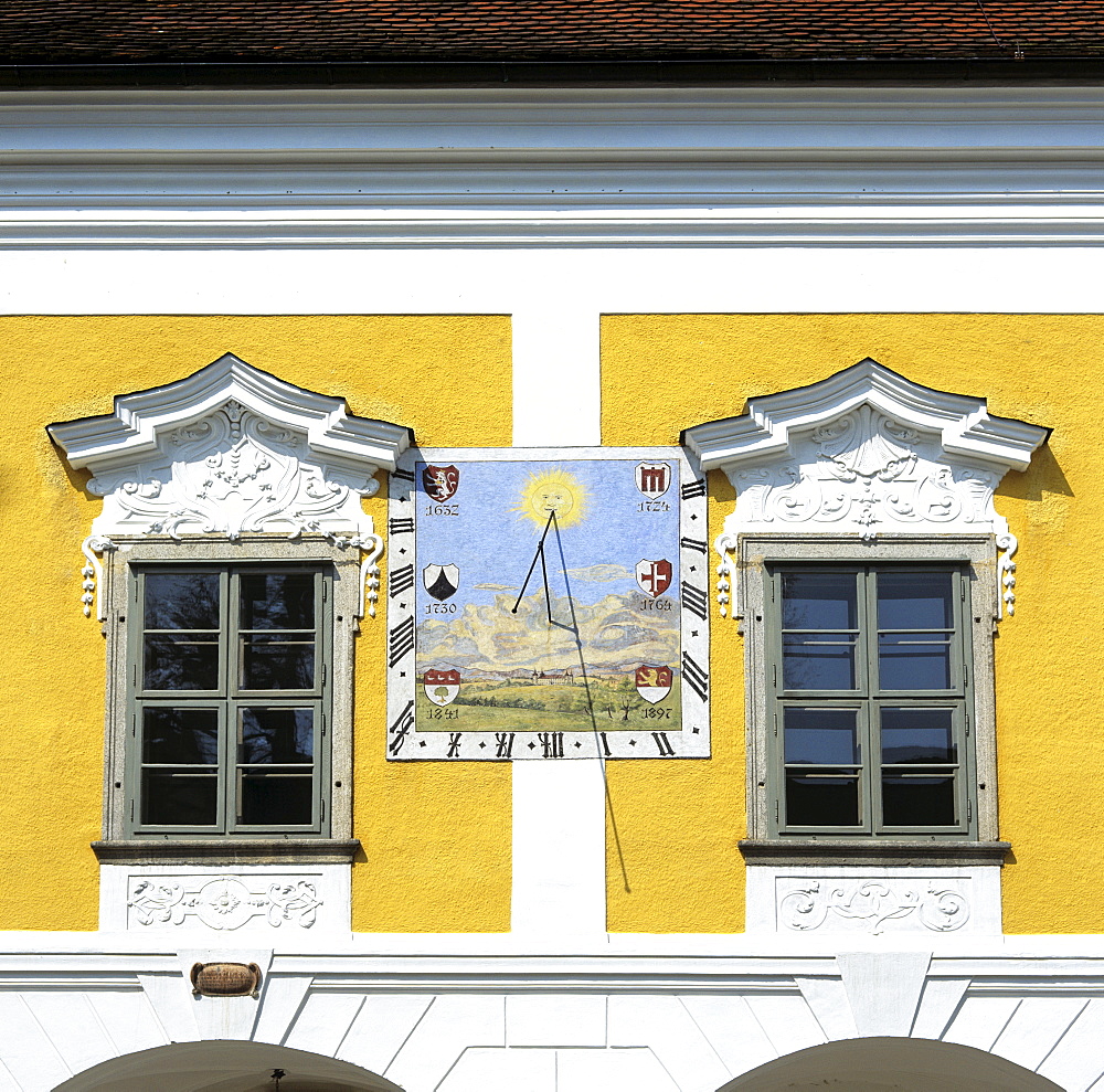 Sun dial, Schloss Tillysburg (Tillysburg Palace), Linz, Upper Austria, Austria, Europe