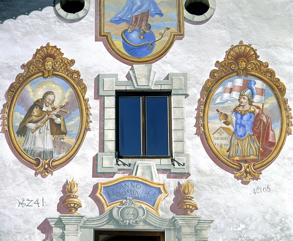 Frescoes on a farmhouse, Unterleutasch, Leutasch, Tyrol, Austria