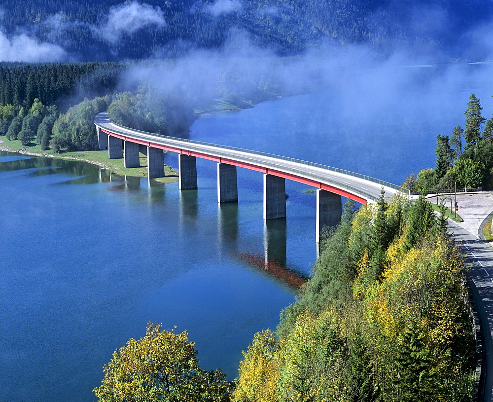 Sylvenstein Bridge, Sylvenstein Reservoir, autumn, Isartal Valley, Upper Bavaria, Bavaria, Germany