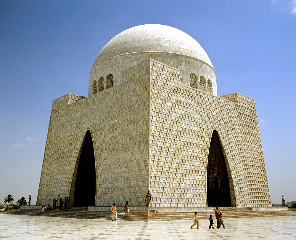 Mazar-e-Quaid or National Mausoleum, mausoleum of Muhammad Ali Jinnah, marble, Karachi, Pakistan