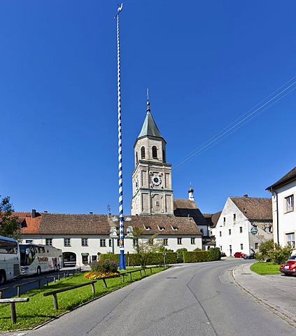 Polling with the parish church of St. Salvator and the Holy Cross, Heilig Kreuz, former Augustinian Canons Church, Polling, Upper Bavaria, Bavaria, Germany, Europe, PublicGround