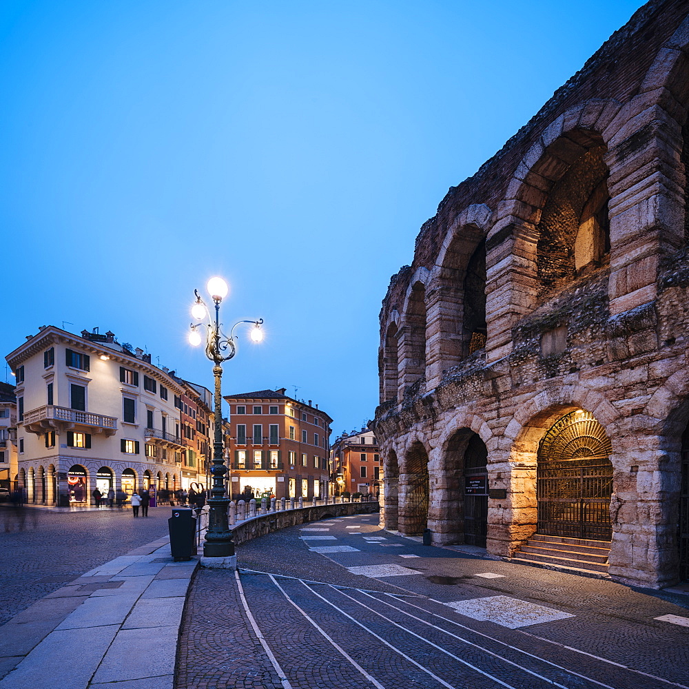 Piazza Bra and Roman Arena at night, Verona, Veneto Province, Italy, Europe