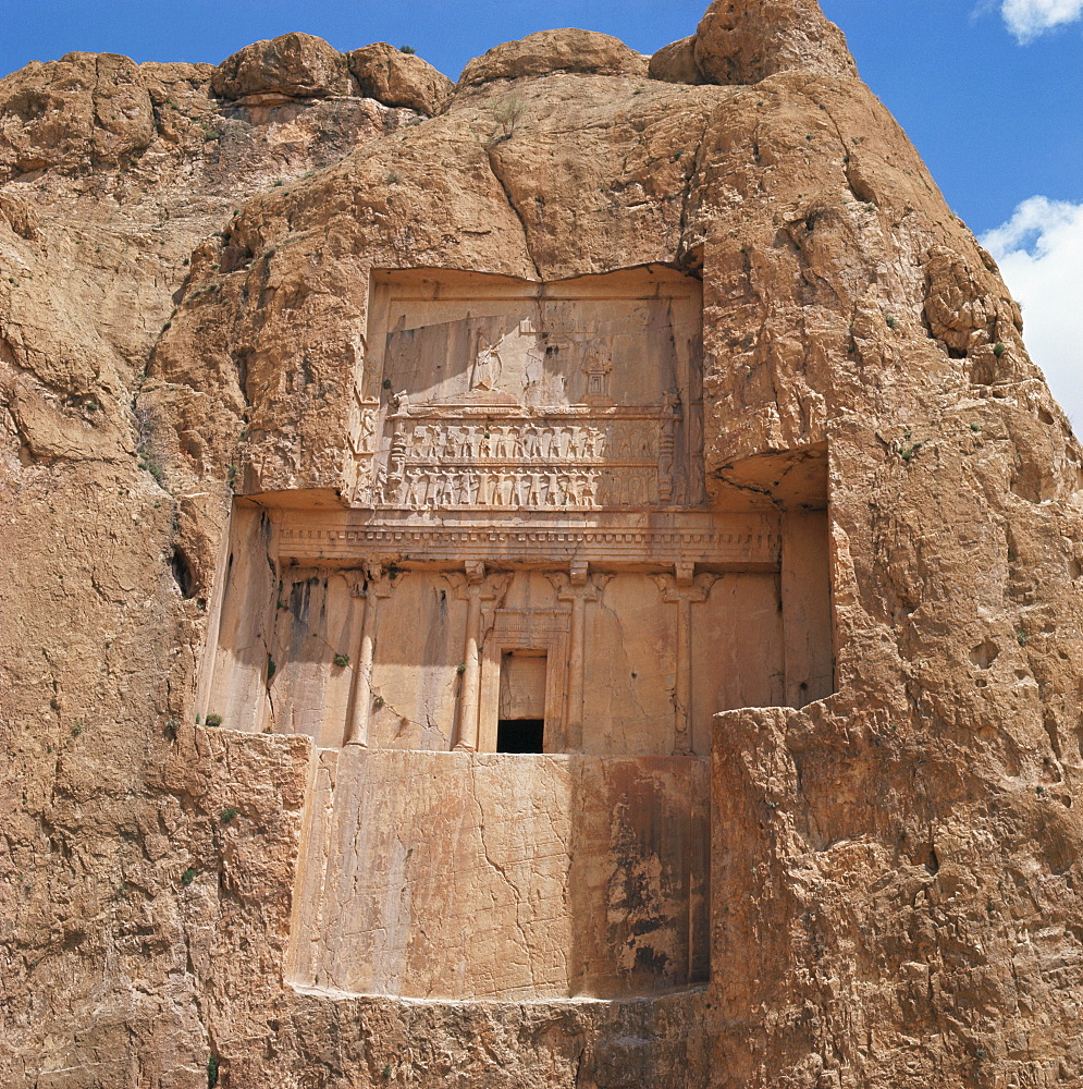 Rock cut tomb of Darius II, Naqsh-e Rustam, Iran, Middle East