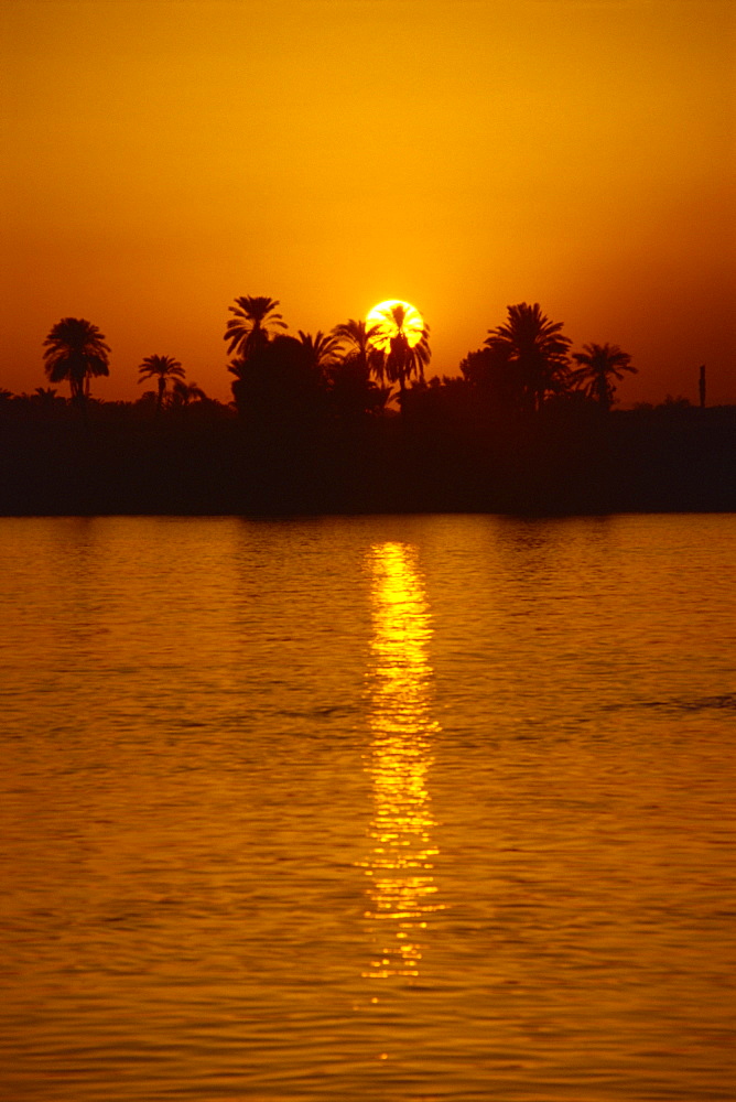 Sunset on the Nile, Luxor, Egypt, North Africa, Africa