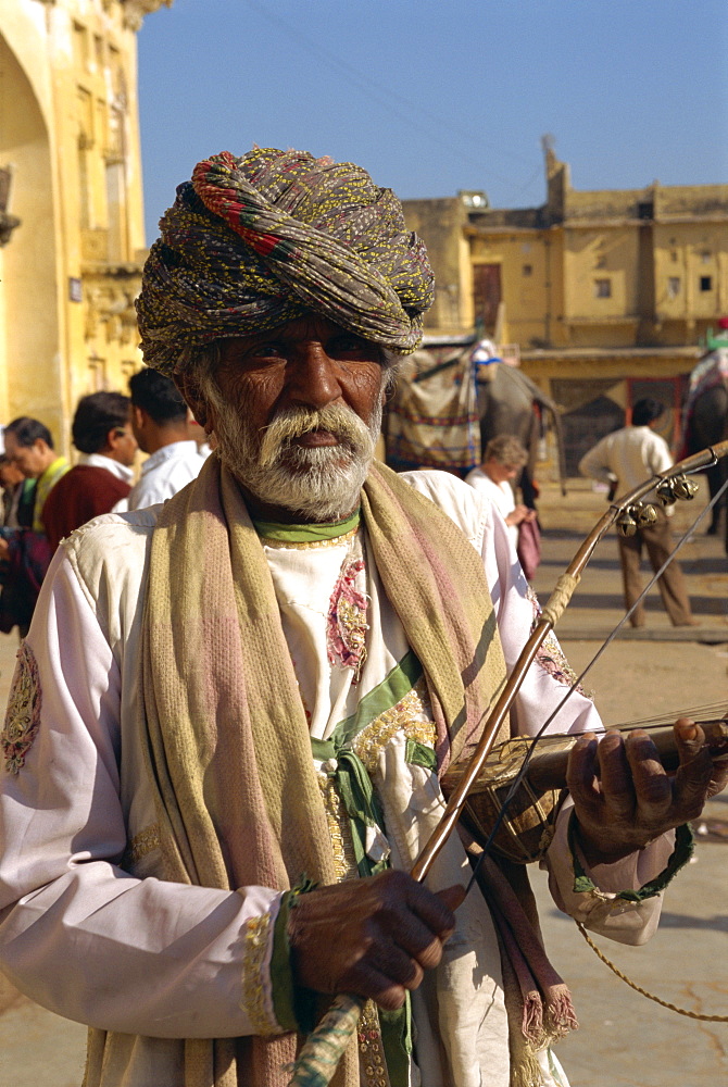 Musician, Amber Palace, Jaipur, Rajasthan state, India, Asia